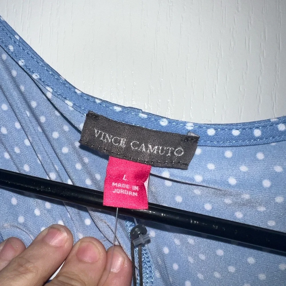 Vince Camuto Blue Polka Dot Tank Top - Picture 4 of 4